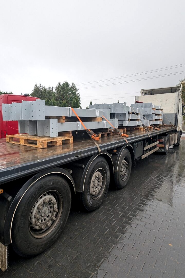 Malowanie dużych konstrukcji stalowych – RAL (9006)