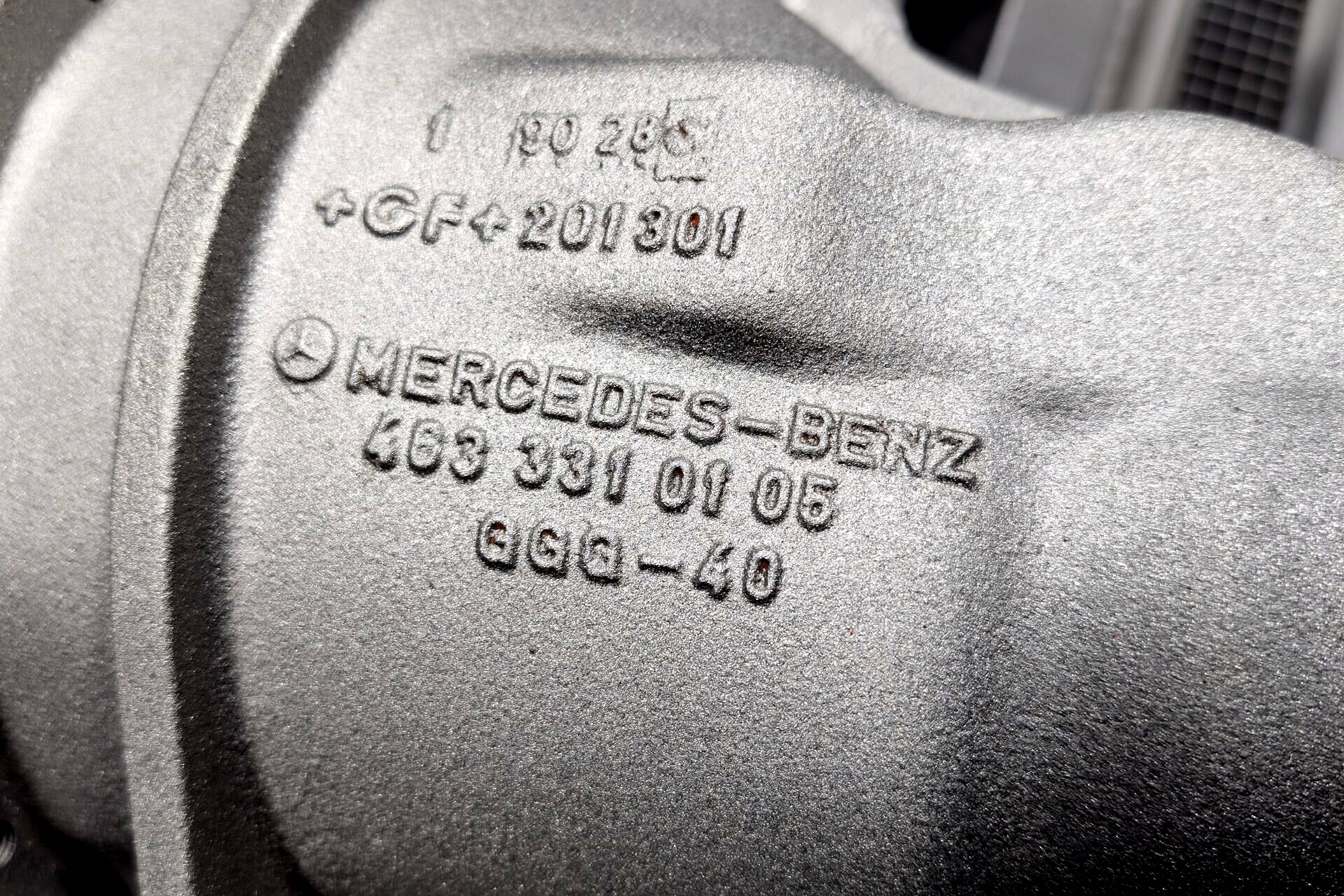 Śrutowanie mostów napędowych i osi – przygotowanie do regeneracji i zabezpieczenia